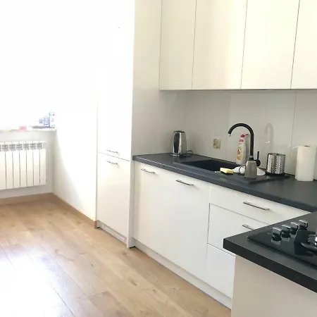 Apartament Z Balkonem Daire *